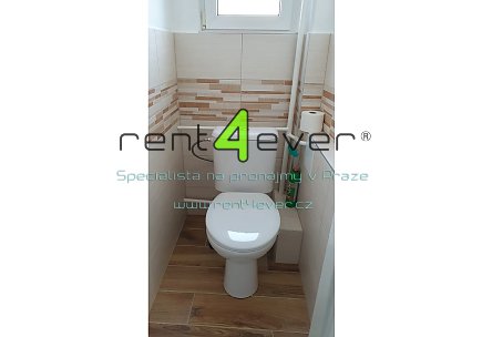 Pronájem bytu, Benešov, Jiřího Franka, byt 3+1, 78 m2 v RD, po rekonstrukci, balkon, nezařízený, Rent4Ever.cz