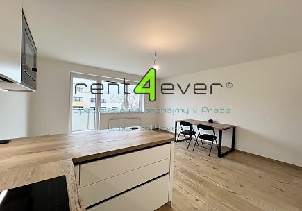 Pronájem bytu, Kbely, Sedlářova, byt 2+kk, 51 m2, novostavba, balkon, park. stání, nevybavený, Rent4Ever.cz