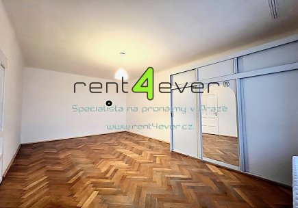 Pronájem bytu, Vinohrady, Korunní, byt 3+1, 110 m2, po rekonstrukci, částečně vybavený nábytkem, Rent4Ever.cz