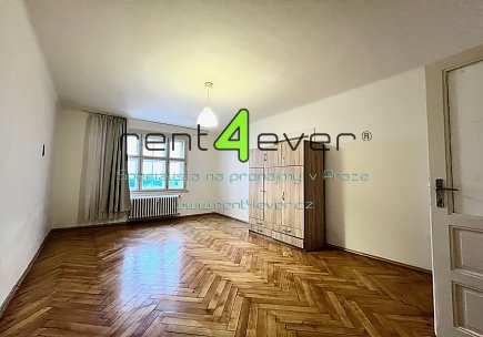 Pronájem bytu, Vinohrady, Korunní, byt 3+1, 110 m2, po rekonstrukci, částečně vybavený nábytkem, Rent4Ever.cz