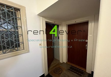 Pronájem bytu, Vinohrady, Korunní, byt 3+1, 110 m2, po rekonstrukci, částečně vybavený nábytkem, Rent4Ever.cz